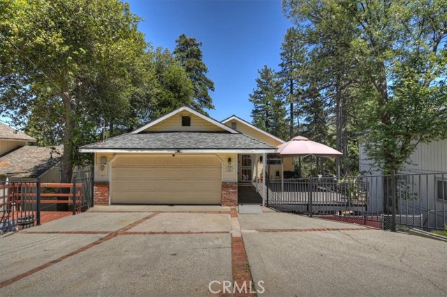 Front Image Thumbnail for CRIG26107636