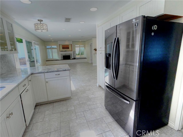 25592 Leeward Drive, Dana Point CA: https://media.crmls.org/medias/57747707-e4fb-4730-a4e3-cac55af2770d.jpg