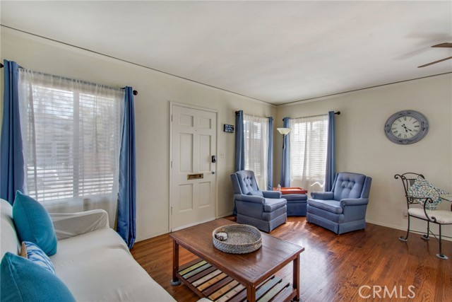 Detail Gallery Image 8 of 69 For 5653 E 2nd, Long Beach,  CA 90803 - – Beds | – Baths