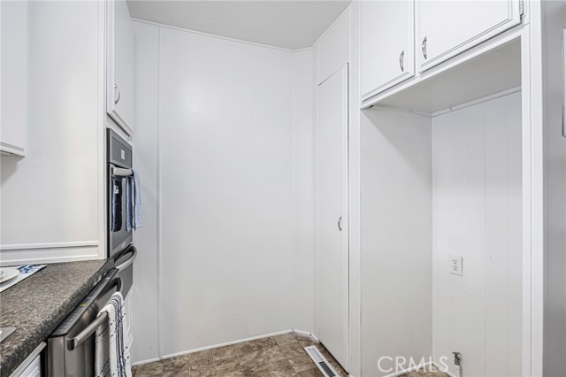 Detail Gallery Image 10 of 37 For 2755 Arrow Hwy #3,  La Verne,  CA 91750 - 2 Beds | 2 Baths