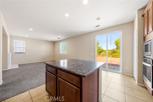 20047 Holly Drive, Outside Area (Inside Ca) CA: https://media.crmls.org/medias/5776965f-49c4-4ae1-a124-330e4362ac61.jpg