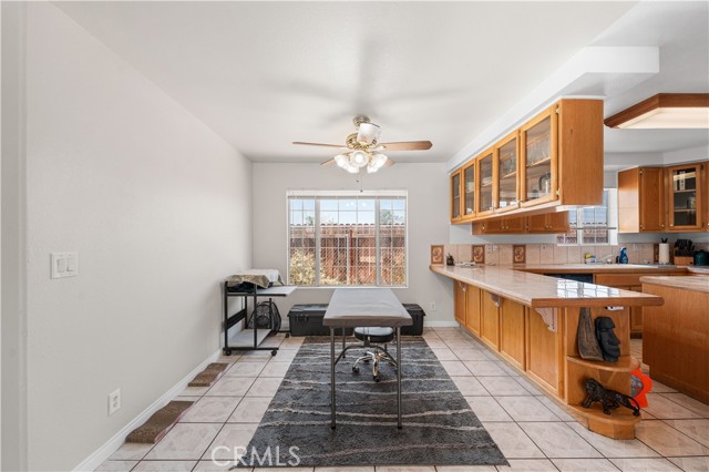 9824 Evelyn Avenue, California City CA: https://media.crmls.org/medias/5776f7d7-c315-4840-8698-3a70d2fd2f98.jpg