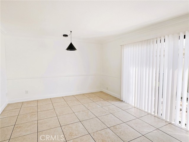 Detail Gallery Image 4 of 12 For 13 Sage, Irvine,  CA 92604 - 3 Beds | 1/1 Baths