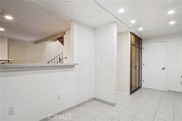 Detail Gallery Image 19 of 47 For 4453 W Coast, Newport Beach,  CA 92663 - 3 Beds | 2/1 Baths