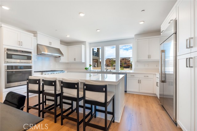 Detail Gallery Image 3 of 25 For 188 Merit, Irvine,  CA 92618 - 4 Beds | 3/1 Baths