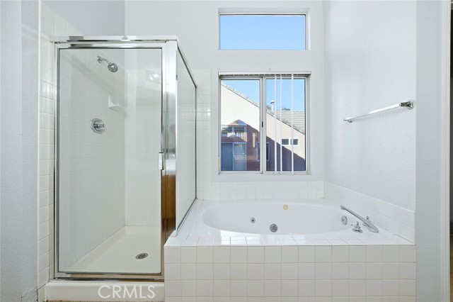 Detail Gallery Image 28 of 61 For 23805 Lake Vista Dr, Moreno Valley,  CA 92557 - 3 Beds | 2/1 Baths