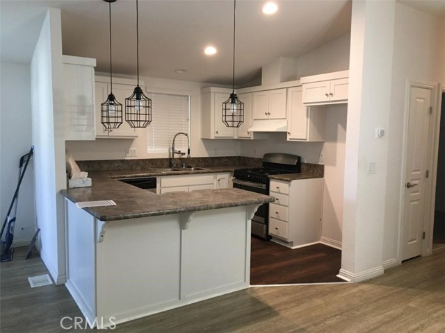 Detail Gallery Image 7 of 56 For 43531 Acacia Ave #10,  Hemet,  CA 92544 - 2 Beds | 2 Baths