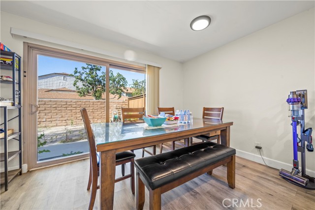 Detail Gallery Image 13 of 26 For 1112 S Cypress, Ontario,  CA 91762 - 2 Beds | 2/1 Baths