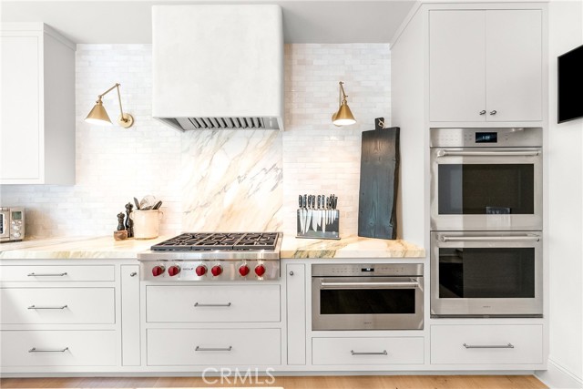 23477 Park Colombo, Calabasas CA: https://media.crmls.org/medias/577af5d9-170d-47af-8786-1b5954c790bb.jpg