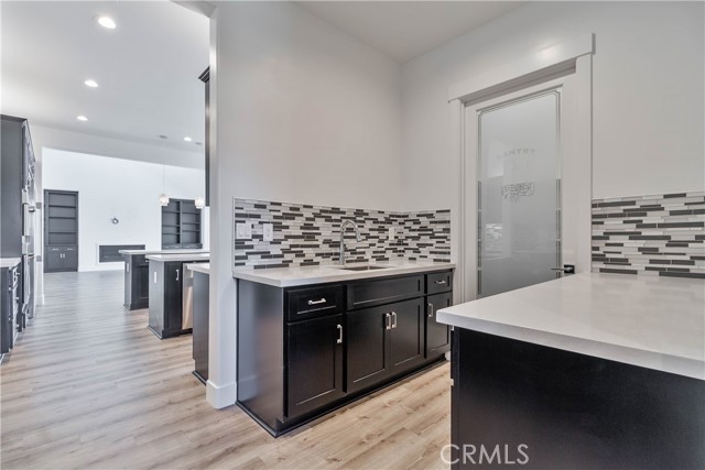 1734 Lester Avenue, Clovis CA: https://media.crmls.org/medias/577b38f0-b0ed-4697-b4f7-e91e728644fd.jpg