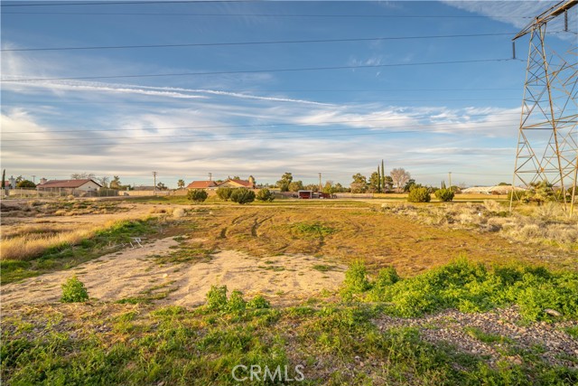 Detail Gallery Image 31 of 34 For 15634 via Cartagena, Hesperia,  CA 92345 - 3 Beds | 2 Baths