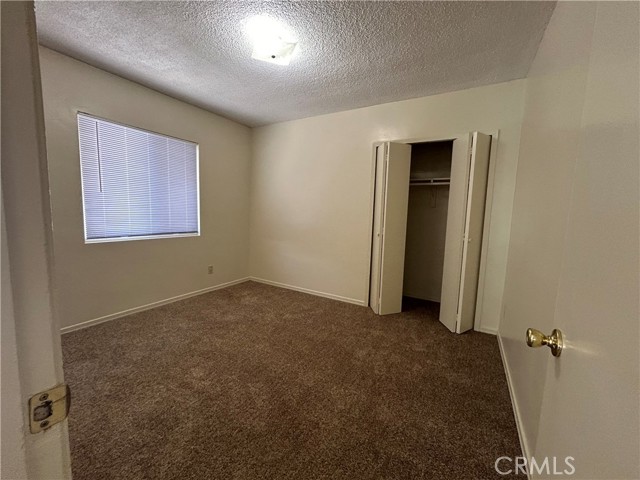 Detail Gallery Image 5 of 7 For 327 W Carson St #5,  Carson,  CA 90745 - 2 Beds | 1 Baths