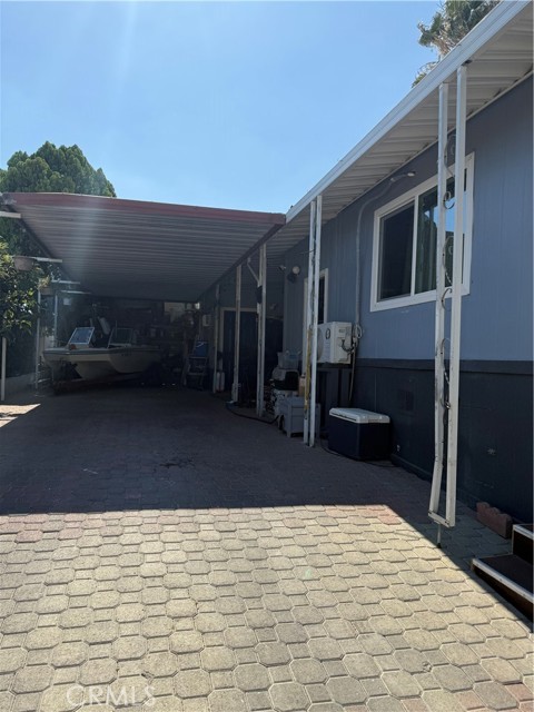 1097 N State St., Hemet CA: https://media.crmls.org/medias/577cbd3e-2c4d-4e7d-9343-2328ccea1786.jpg