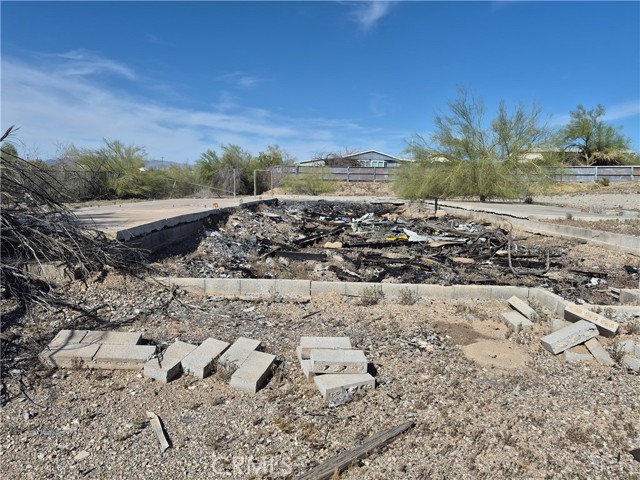 Detail Gallery Image 5 of 6 For 149665 Lakota Ct, Big River,  CA 92242 - – Beds | – Baths