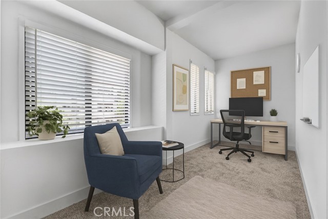 2625 San Marino Street, Los Angeles CA: https://media.crmls.org/medias/577f08e6-1f75-416f-97d8-5d5772f5af3c.jpg