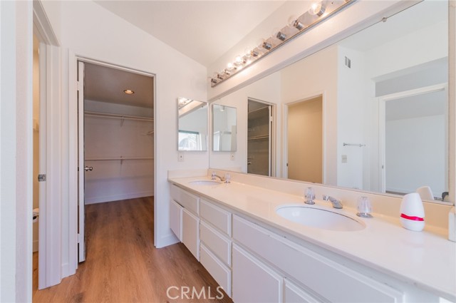 Detail Gallery Image 21 of 26 For 13100 Palisade, Moreno Valley,  CA 92553 - 4 Beds | 3 Baths