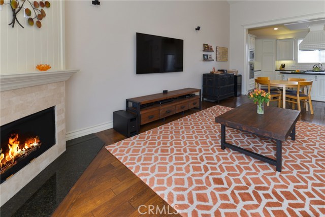 129 Broadway, Redondo Beach, California 90277, 3 Bedrooms Bedrooms, ,3 BathroomsBathrooms,Residential,Sold,Broadway,PV17006440