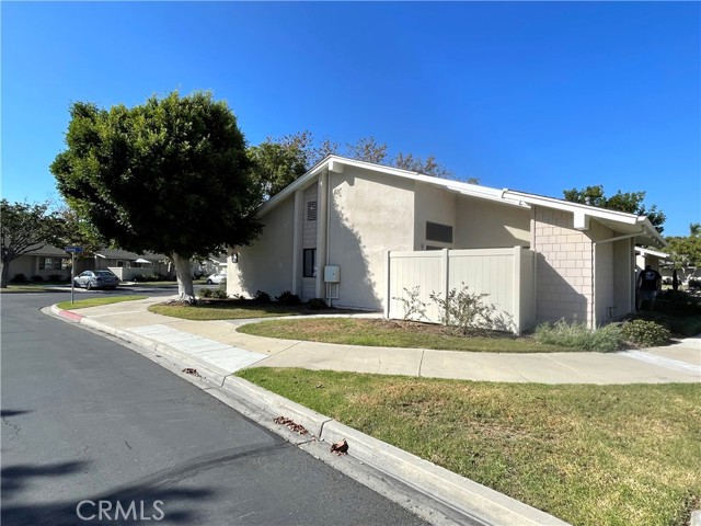 8605 Solano Circle #23, Huntington Beach, CA 92646