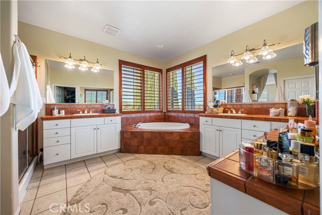 Detail Gallery Image 41 of 53 For 40755 Knollwood Ct, Palmdale,  CA 93551 - 5 Beds | 4 Baths