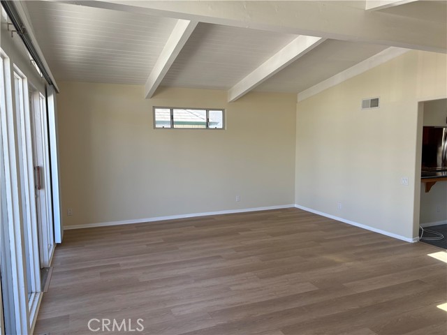 Detail Gallery Image 3 of 13 For 205 Abalone Ave a,  Newport Beach,  CA 92662 - 3 Beds | 2 Baths