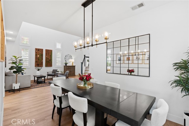 27811 Bloomfield Court, Valencia CA: https://media.crmls.org/medias/5782775f-d125-41d7-bff5-55909ee1ba0a.jpg