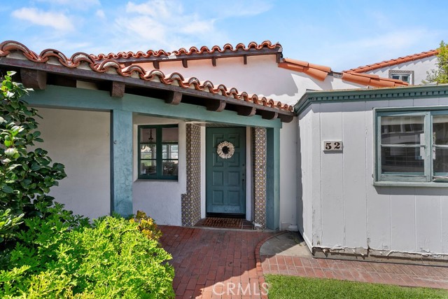 52 EMERALD BAY, Laguna Beach CA: https://media.crmls.org/medias/5784f4bd-6a6a-4da1-a403-ce9560a2ac33.jpg