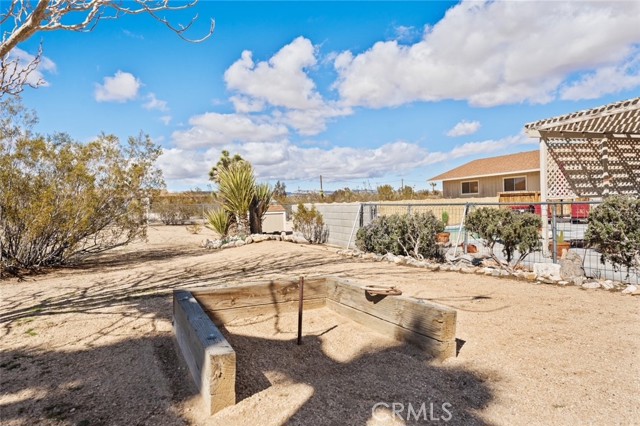 Detail Gallery Image 59 of 74 For 59582 Sunflower Dr, Yucca Valley,  CA 92284 - 4 Beds | 3/1 Baths