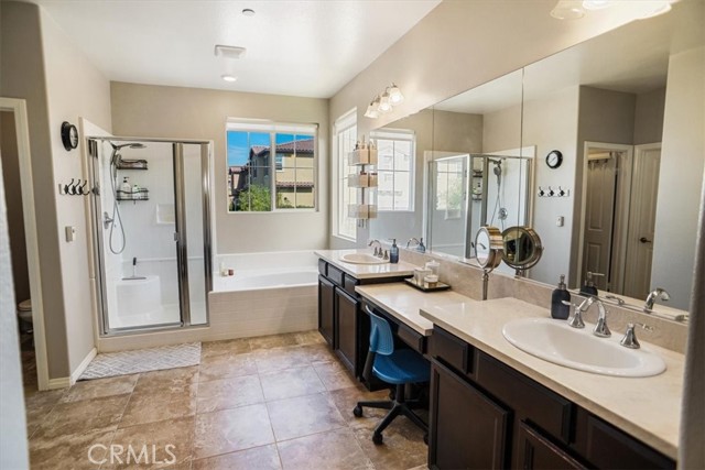 Detail Gallery Image 18 of 35 For 28675 Vista Del Rio Dr, Valencia,  CA 91354 - 4 Beds | 3/1 Baths