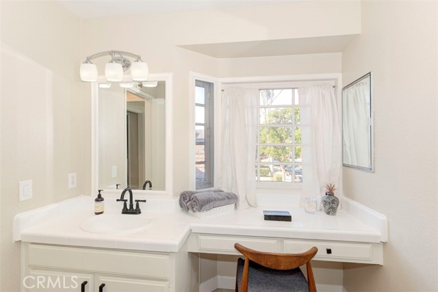 3341 Calle La Veta, San Clemente CA: https://media.crmls.org/medias/57855a58-1394-42a2-aac3-ddff4e623dbd.jpg