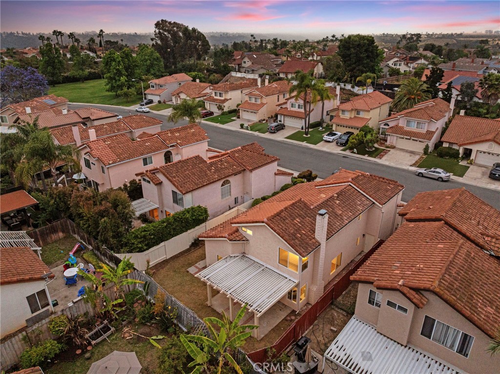 https://media.crmls.org/medias/57856b2e-69d9-4914-bc75-02d97e4c2690.jpg?preset=X-Large