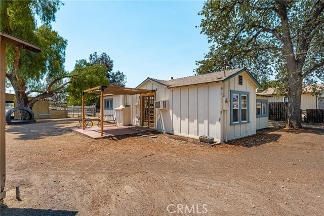 1014 7th Street, Norco CA: https://media.crmls.org/medias/57859d86-e326-4865-bd53-2562e873a890.jpg