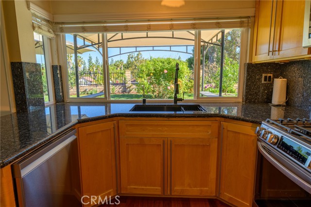 Detail Gallery Image 8 of 59 For 1202 Villanova Pl, Riverside,  CA 92506 - 3 Beds | 2/1 Baths