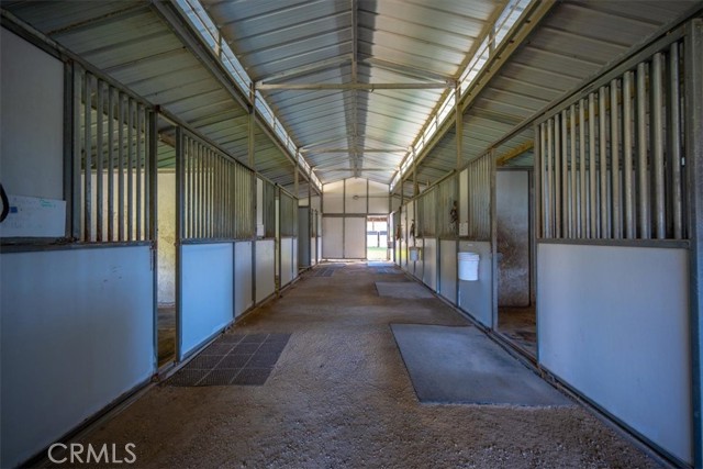 425 W El Campo Road, Arroyo Grande CA: https://media.crmls.org/medias/57861d09-5b1a-4cd4-9066-8bf33b77d3b1.jpg
