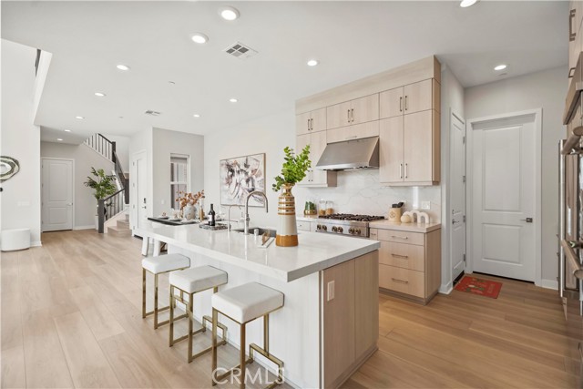 251 Brackens, Lake Forest CA: https://media.crmls.org/medias/57863607-ef1a-4d48-9ea5-92c65c9f58e3.jpg