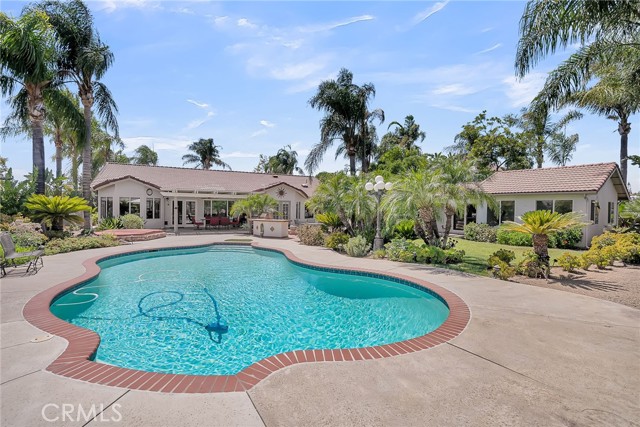 Detail Gallery Image 35 of 52 For 6712 Mission Grove Pkwy, Riverside,  CA 92506 - 5 Beds | 3 Baths