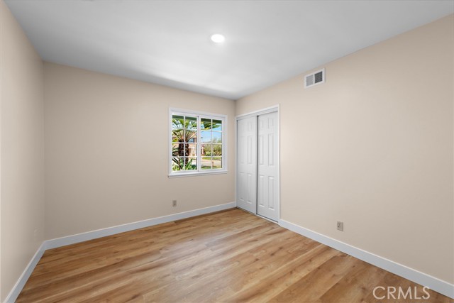 Detail Gallery Image 21 of 32 For 5852 Raphael Dr, Huntington Beach,  CA 92649 - 4 Beds | 2 Baths