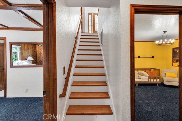 915 Trinity, Lake Arrowhead, CA 92352