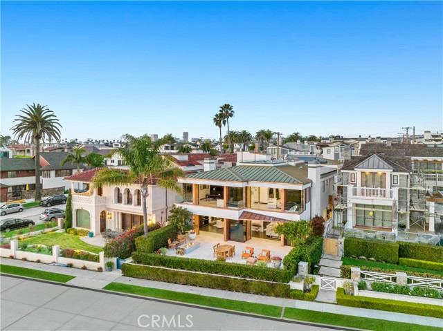 Detail Gallery Image 1 of 34 For 3308 Ocean Bld, Corona Del Mar,  CA 92625 - 5 Beds | 6/2 Baths