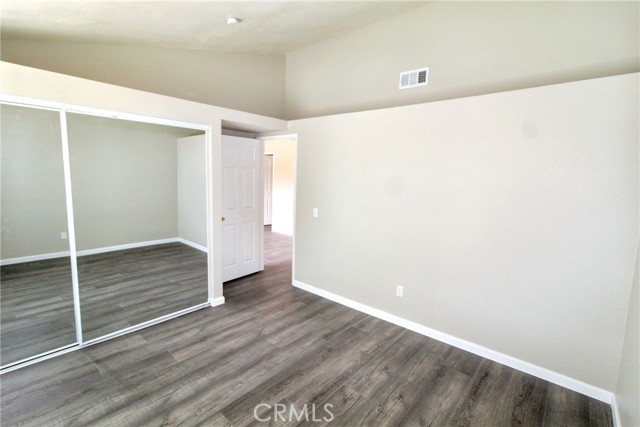 13083 Raenette Way, Moreno Valley CA: https://media.crmls.org/medias/578a13a0-d5fe-4b4c-981f-912ed678f359.jpg