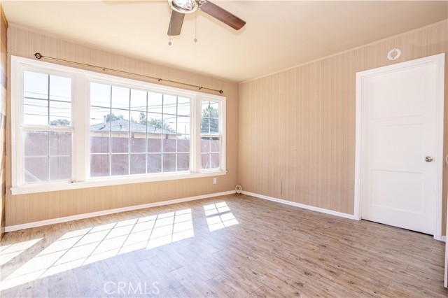 Detail Gallery Image 9 of 23 For 44632 Fern Ave, Lancaster,  CA 93534 - 4 Beds | 2 Baths
