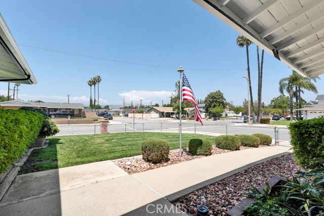 2894 Helm Street, Simi Valley CA: https://media.crmls.org/medias/578a6ce9-09bd-43ba-9f32-de19f1f4d012.jpg