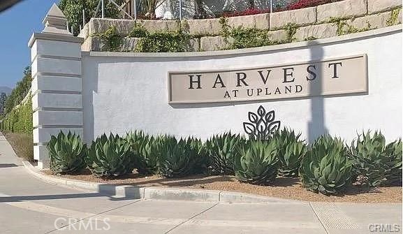 Detail Gallery Image 1 of 3 For 2305 Strawberry Ct, Upland,  CA 91786 - 3 Beds | 2/1 Baths