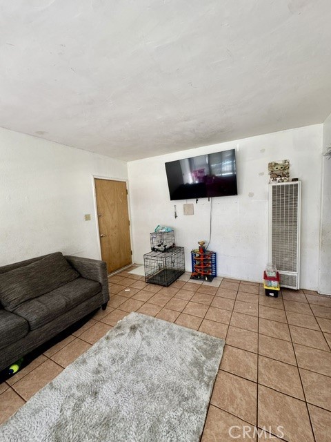 MLS #MB26057944 image #10