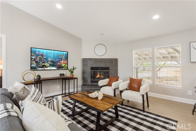 32623 Patita Lane, Winchester CA: https://media.crmls.org/medias/578e3f47-6613-4123-9b2a-6f449f76524b.jpg