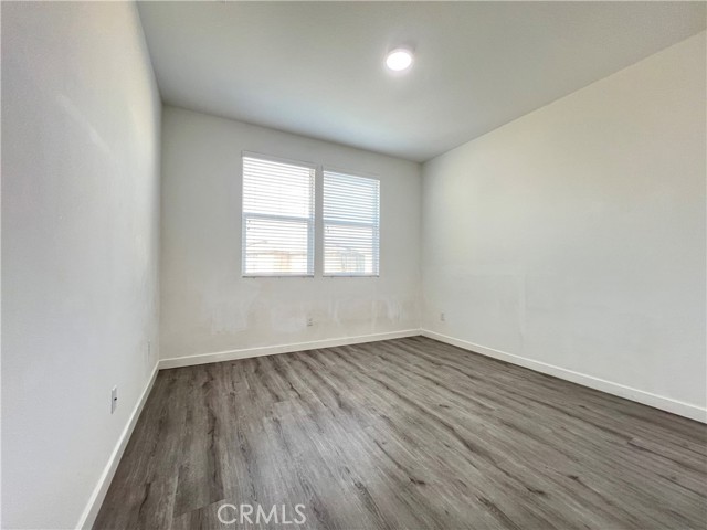 Detail Gallery Image 12 of 17 For 4917 S Avocado Trl, Ontario,  CA 91762 - 5 Beds | 4 Baths