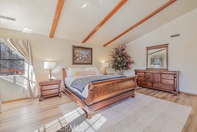 42756 Tannenbaum Platz, Big Bear Lake CA: https://media.crmls.org/medias/578e45ab-ba82-4f76-9168-99e971431cc4.jpg