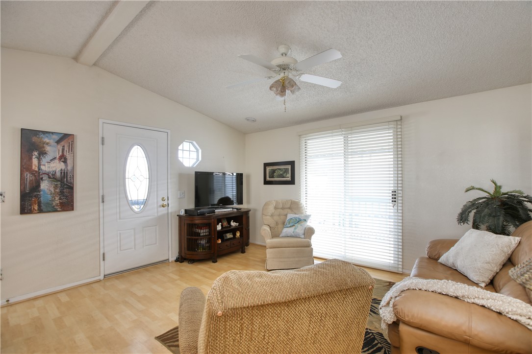 Detail Gallery Image 7 of 35 For 2400 Cienaga St #51,  Oceano,  CA 93445 - 3 Beds | 2 Baths