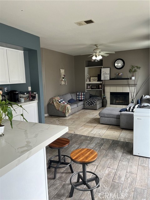 3329 Spruce Street, Lake Elsinore CA: https://media.crmls.org/medias/578e8d5f-3dbc-45de-b20d-71018be7f91d.jpg