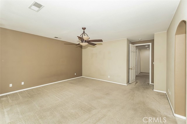 Detail Gallery Image 34 of 75 For 1377 Fenmore, Sanger,  CA 93657 - 4 Beds | 3 Baths