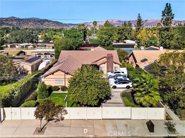 22329 Plummer Street, Chatsworth CA: https://media.crmls.org/medias/578ee709-4a7d-4bdb-9ce8-4ea136907e39.jpg